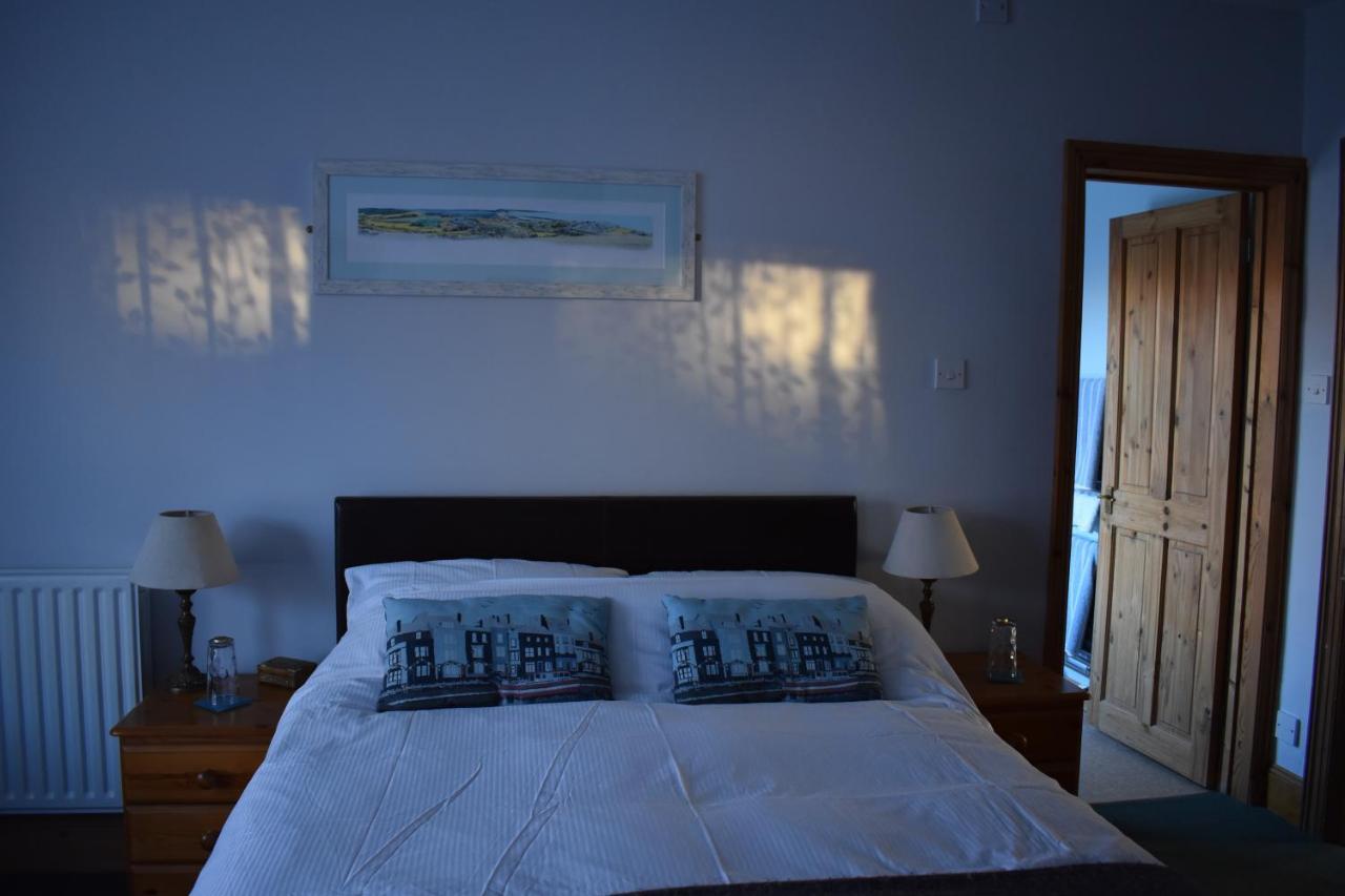 Greenwood Guest House, *