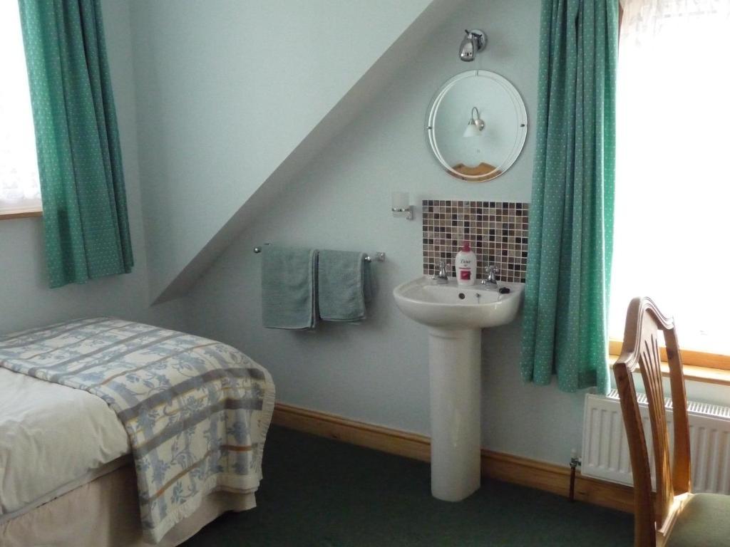 Greenwood Guest House, *